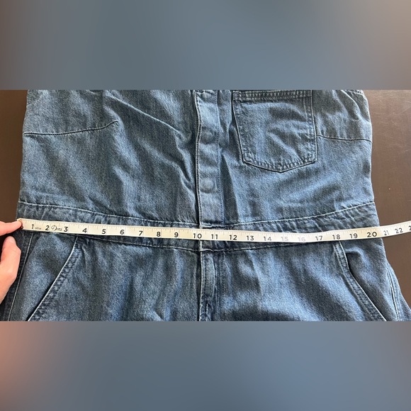 Universal Thread Women's Curved Leg Denim Jumpsuit Overalls. Size 17 - Picture 5 of 10